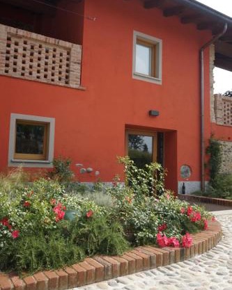 Decanter House - Wine Resort Alto Piemonte
