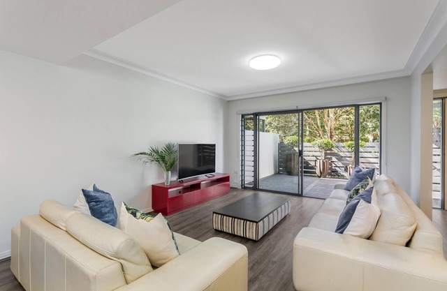 Dee Why - DY008 - Clyde Rd - Renovated 3BR Townhouse with Courtyards Double Garage Near Dee Why Beach