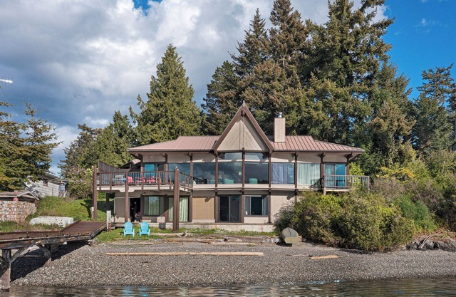 Deepwater Dock! Waterfront! (HV)