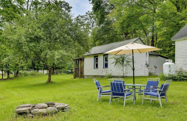 Deerpark Vacation Rental w/ Yard & River Access!