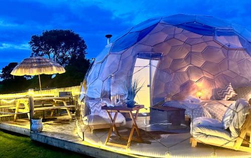 Deerstone Glamping-Ingleborough hill dome-Hot Tub