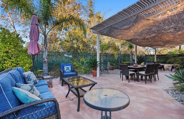 Del Mar Deluxe Palace | Majestic | Iconic| Retreat