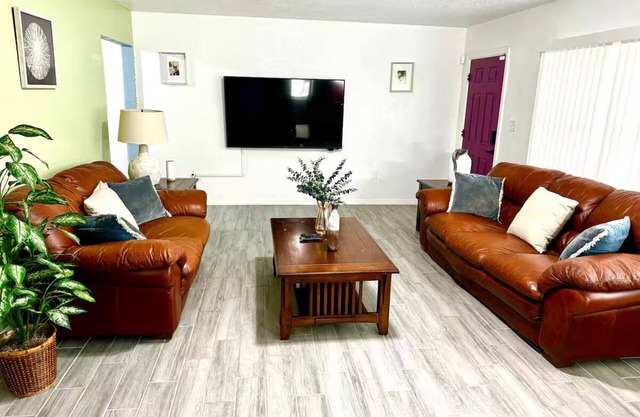 Delightful 5-bedroom house Tampa