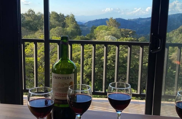 Delux Manvama Monteverde