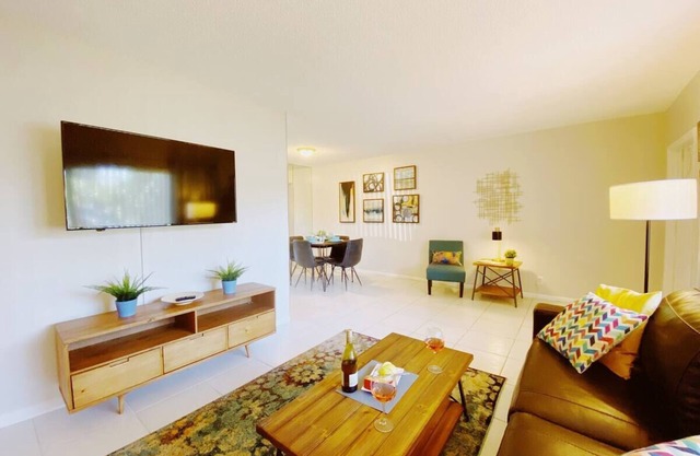 Deluxe 1-Bedroom Escape in Lighthouse Point