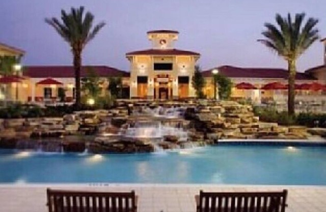 Deluxe 2 BR Villa sleeps 7