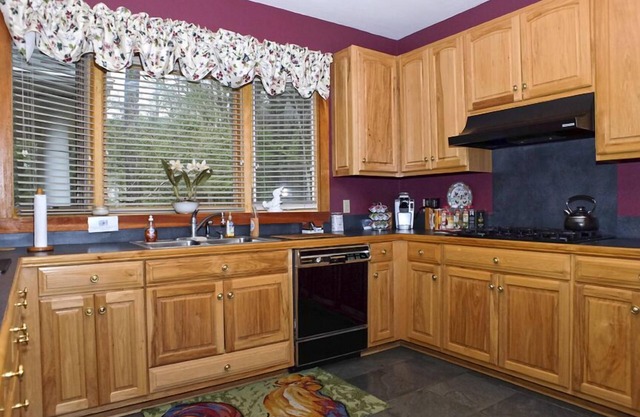 Deluxe Country Home - Tranquil Setting Shorter stays within 30 days of arrival