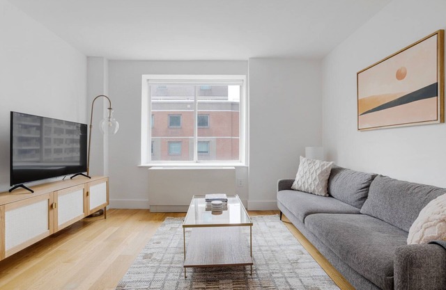 Deluxe East Village 2BR w/Elevator & W/D, nr Union Square, by Blueground