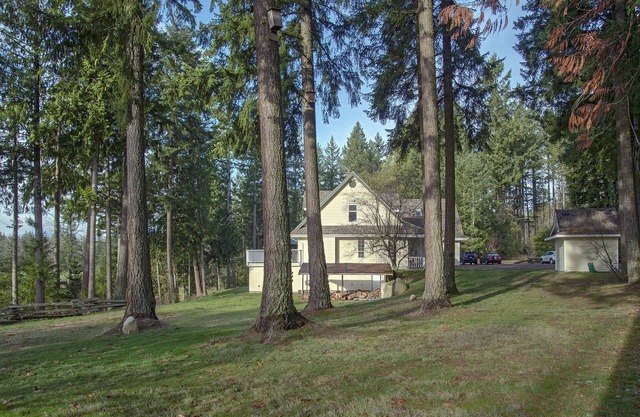 Deluxe Suite on Vancouver Island
