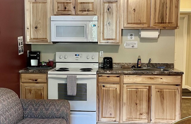 Denali Rainbow Village RV Park and Motel