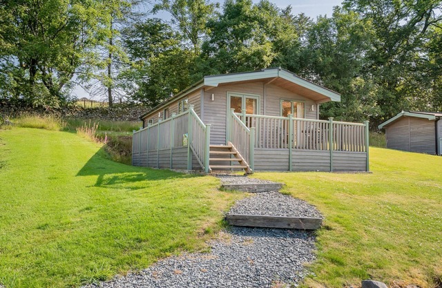 Dene Lodge - a holiday lodge that sleeps 2 with an en-suite