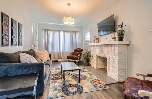 Denver Furnished Rental Clermont Duplex Bungalow