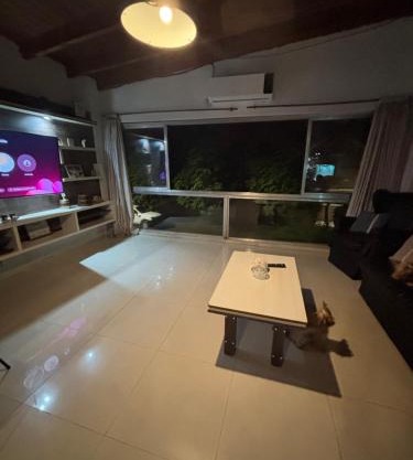 Departamento Amplio a cercanías del Rio