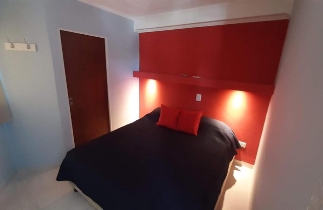 Departamento cómodo, muy iluminado y bien ubicado.