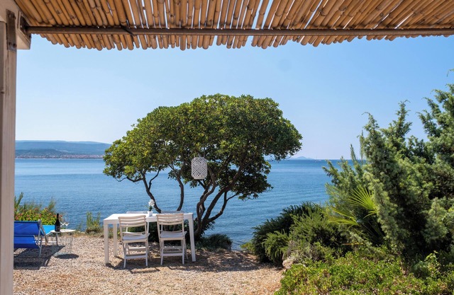 Dependance Fertilia with fantastic sea view
