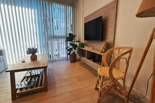 Depto Marina - Depto Edificio Royal Park Zona La Perla Con Vista al Mar y Amenities Para 4 PAX - Hola Sur