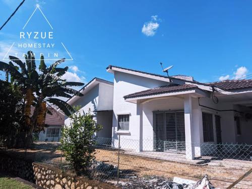DerCha Homestay near Tampin, FREE WIFI
