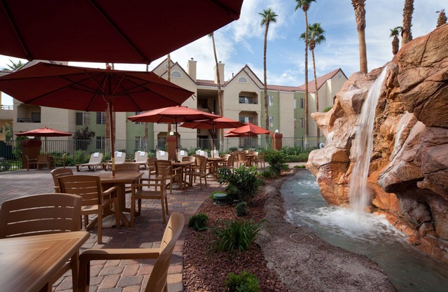 Desert Club offers the best of both Vegas experiences.