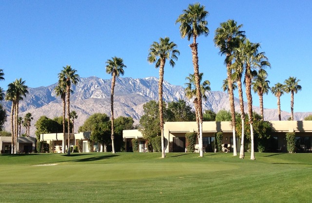 DESERT COUNTRY CLUB PARADISE! (City of Cathedral City STVR Permit #014829)