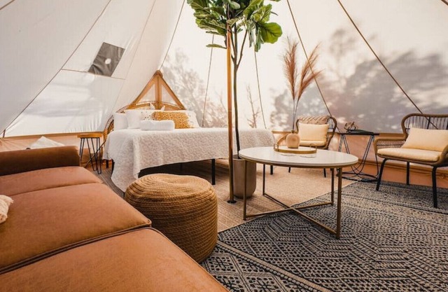 Desert Glamping Escape w/ Shared Bathroom: Boulders at Ravari (3 of 6)