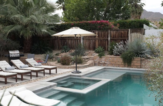 Desert Saltwater Retreat - 30-Day Minimum!