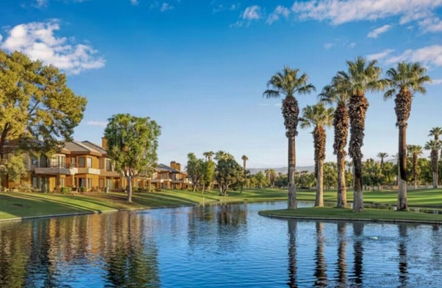 Desert Springs Villas I