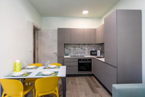 Design 50 meters from the sea - AC - WIFI - for 6 people