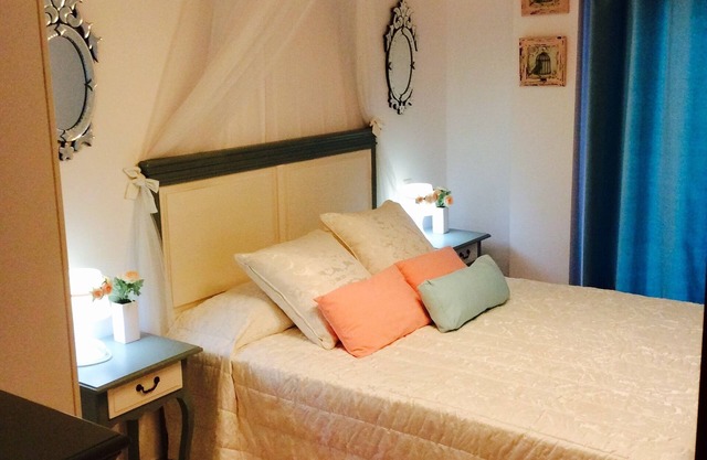 Design apartment, with a private terrace of 140 meters 20 meters from the sea and parking