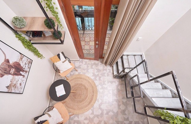 Design Duplex with Amazing Pool and Rooftop A9