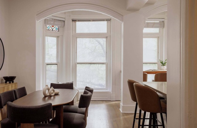 Designer Apartment 2E | Heart of Gold Coast/River North