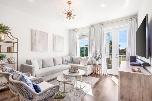 Designer Gulf Place Condo