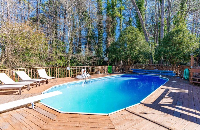 Designer Home - Pool - Billiards - Home Office