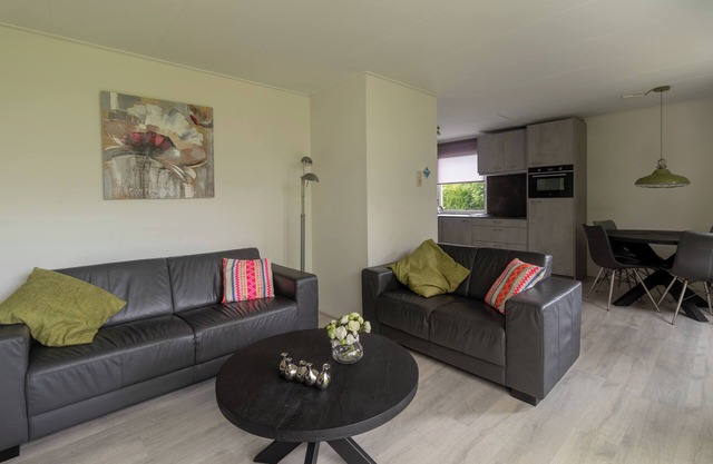 Detached holiday bungalow for four people