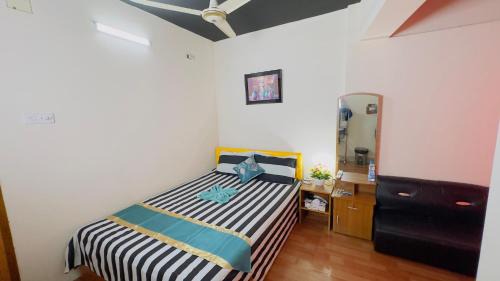 Dhanmondi Lake View Hotel