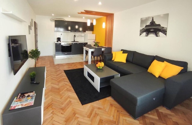 Diana Residence