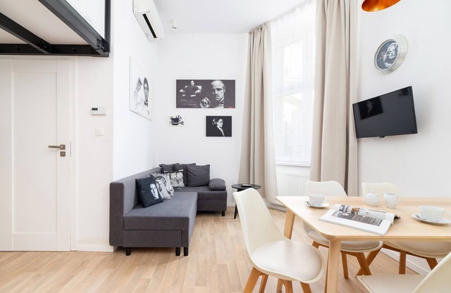 Dietla 66 | Kraków Centre Apartment | A/C