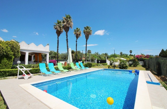 Dimora Tipica with garden and private pool