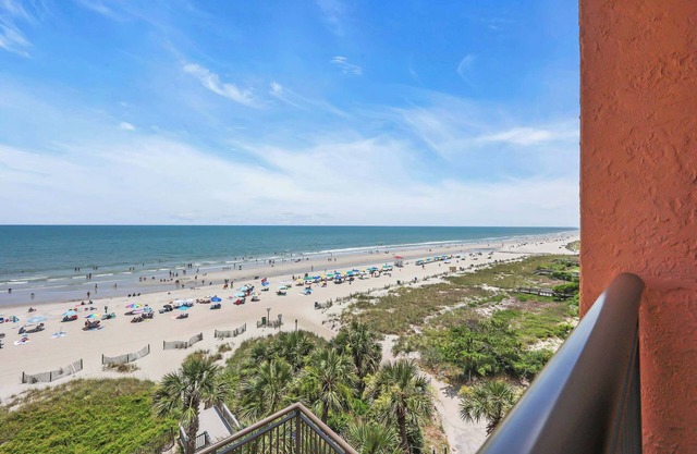 Direct Oceanfront Lazy River Top Resort