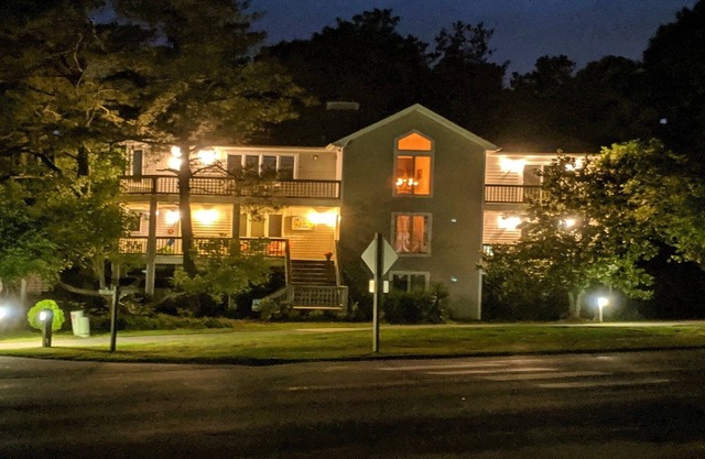 Discounted Aug 16-23! Semi- soundfront, close to beach!