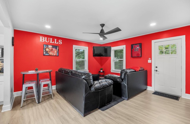 Discounted Rates! Downtown Wilmington - Near Beach - Family-Friendly Pets Okay