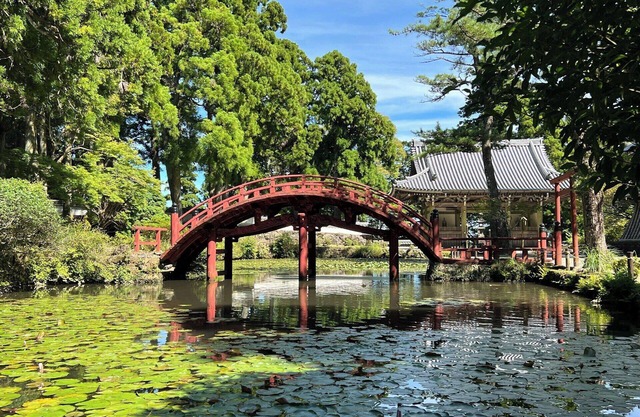 Discover your second home at our all-new Vancouver