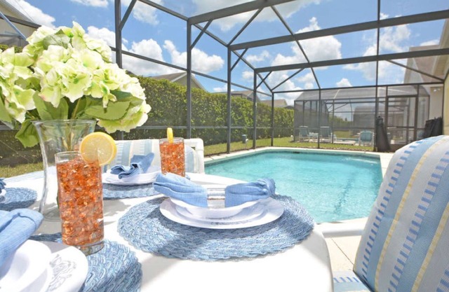 Disney Pool Villa