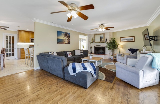 Disneyland, Beach and Much More!