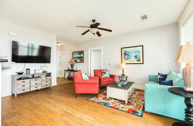 Dog Friendly Condo; Pointe West Amenities: POOL, hot tubs, walking & bike paths