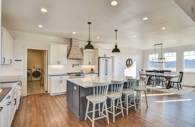 Dog Friendly Private Partial Home w/AC & Hot Tub