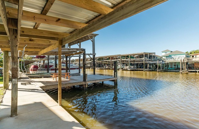 Dog-Friendly, waterfront home with private dock - minutes to Surfside Beach