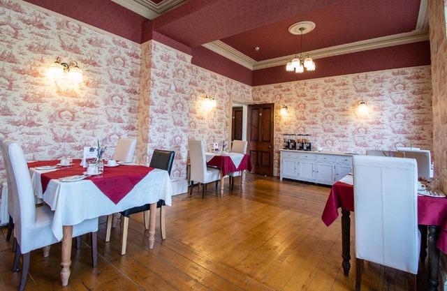 Dolafon Guest House