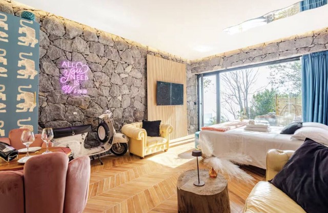 Dolce Lava - Natural Luxury Experience