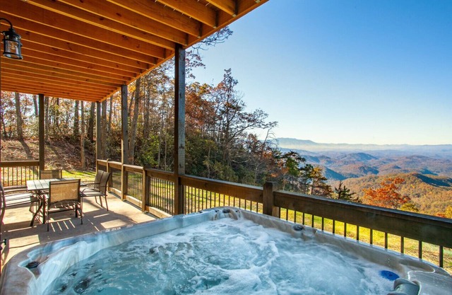Dollywood Luxury Cabin | Private Pool, Hot Tub, Game Room & Theater