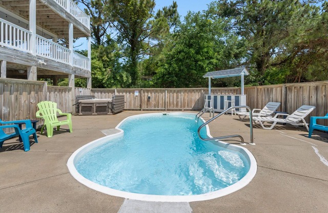 Dolphin Dunes: Pool, Hot Tub, Tiki Bar, Rec Room